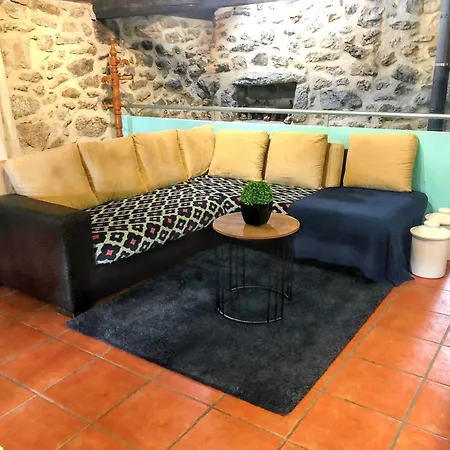 Ferienhaus Welcoming House With Mountain View In Agueda Shared Pool