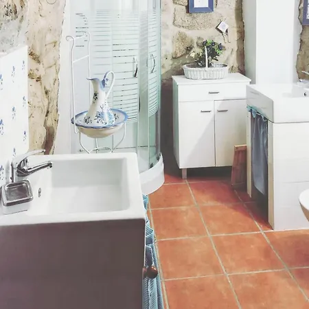 Welcoming House With Mountain View In Agueda Shared Pool * Urgueira (Aveiro)