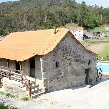Welcoming House With Mountain View In Agueda Shared Pool Ferienhaus