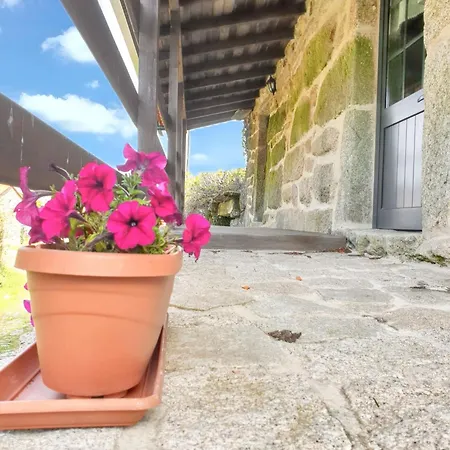 Casa de Férias Welcoming House In águeda With Shared Pool 70 M² Urgueira (Aveiro)