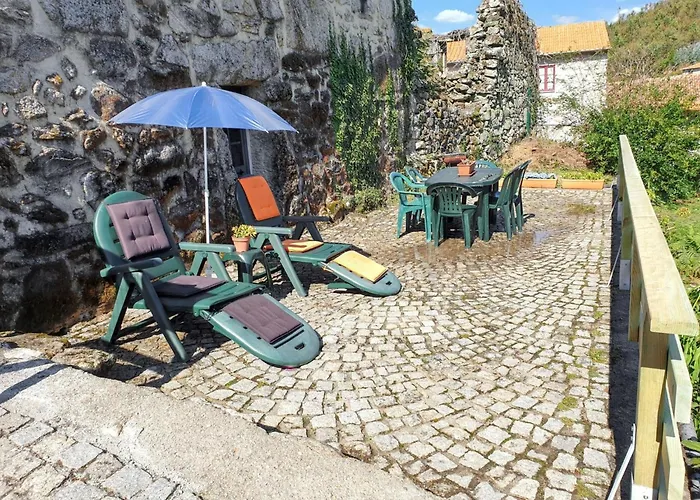 Prázdninový dům Welcoming House In Agueda With Shared Pool 70 M² *