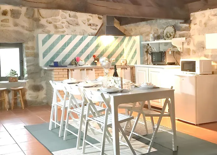 Welcoming House In Agueda With Shared Pool 70 M² * Urgueira (Aveiro)