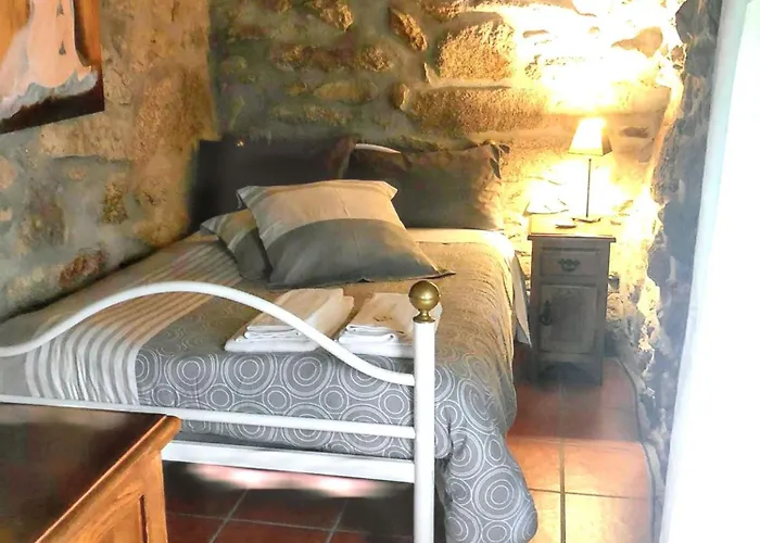 Welcoming House In Agueda With Shared Pool 70 M² * Urgueira (Aveiro)