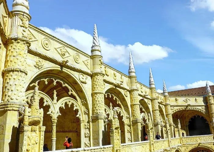 Prázdninový dům Welcoming House In Agueda With Shared Pool 70 M² *